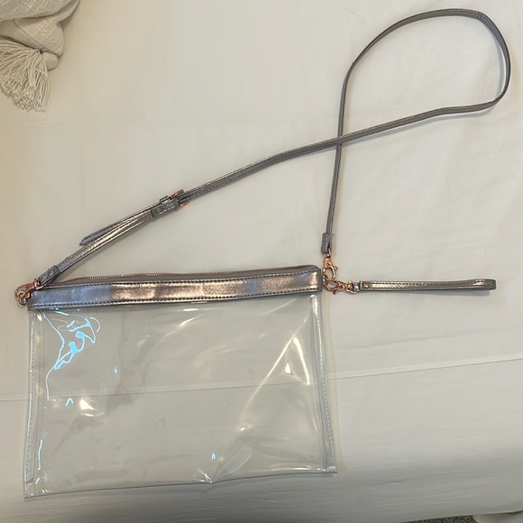 Willow rose clear purse - Picture 1 of 3